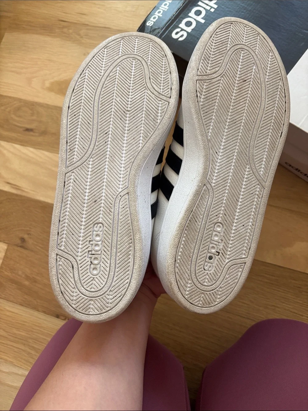 adidas White Low-Top Sneakers with Black Stripes size 8
